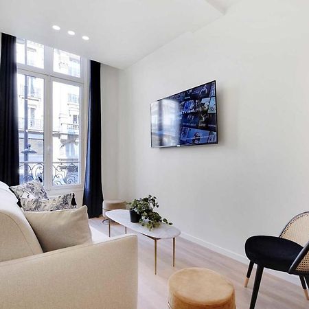 Charming Apartment - 3Br-8P - Le Marais Paris Bagian luar foto